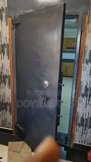 Mini Strong Doors Grade 4