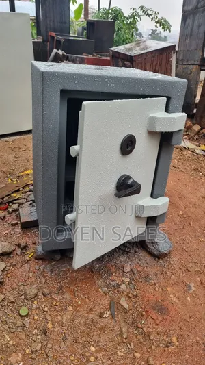 Lock Boxes 200kgs