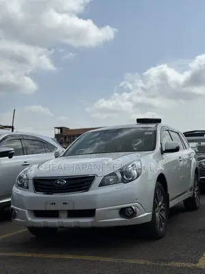 Subaru Outback 2.5i Premium PZEV 2012 White
