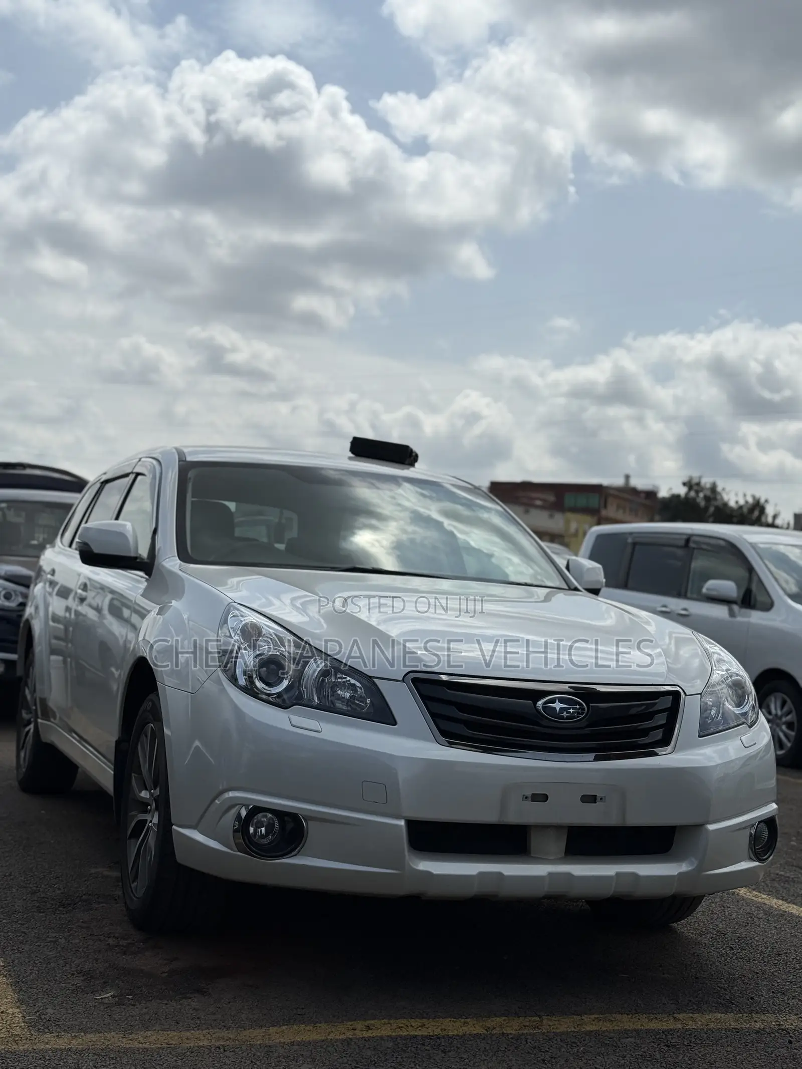 Subaru Outback 2.5i Premium PZEV 2012 White
