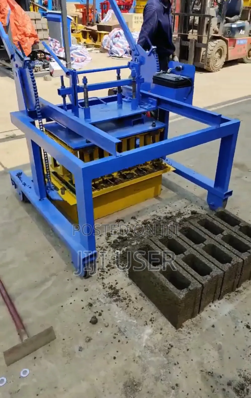 Hollow Block Machine