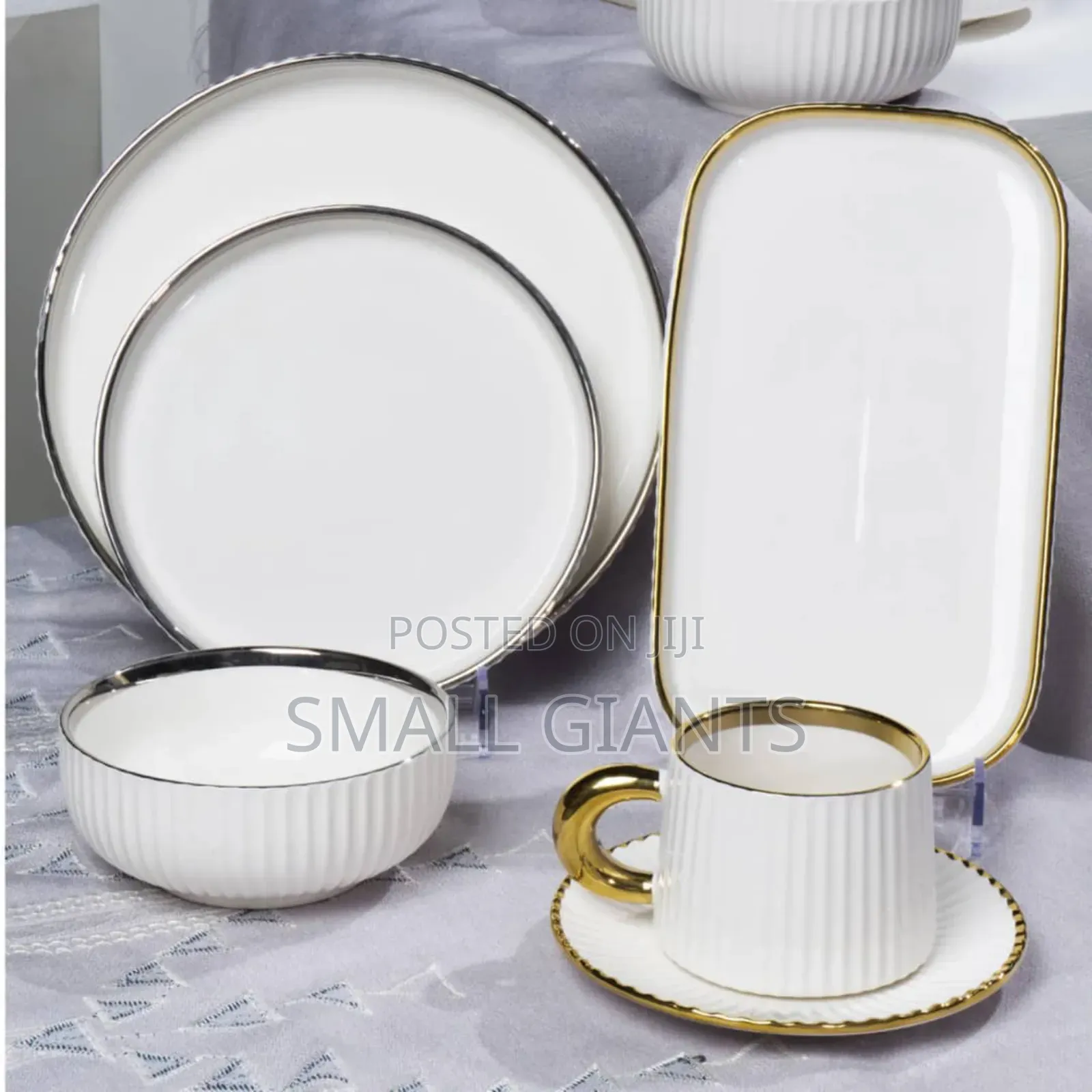 32 Piece Dinner Set