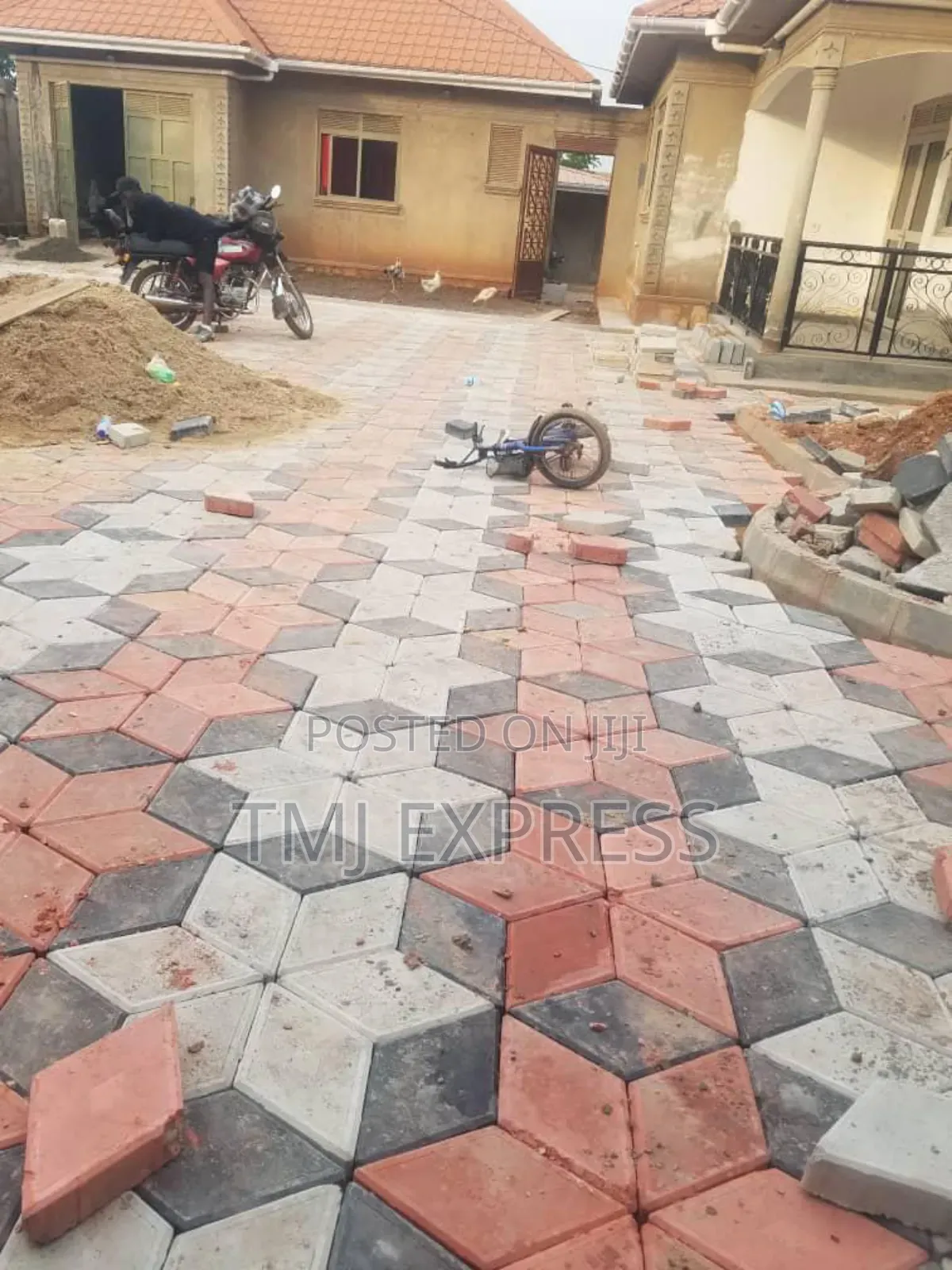 Coloured Paver Per Square Meter