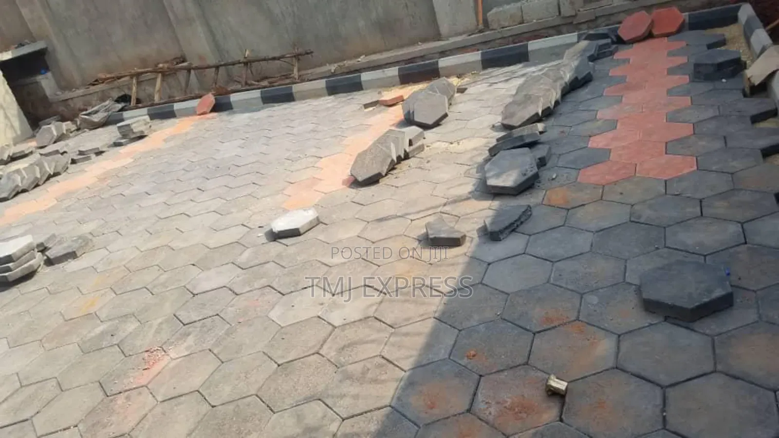 Coloured Paver Per Square Meter