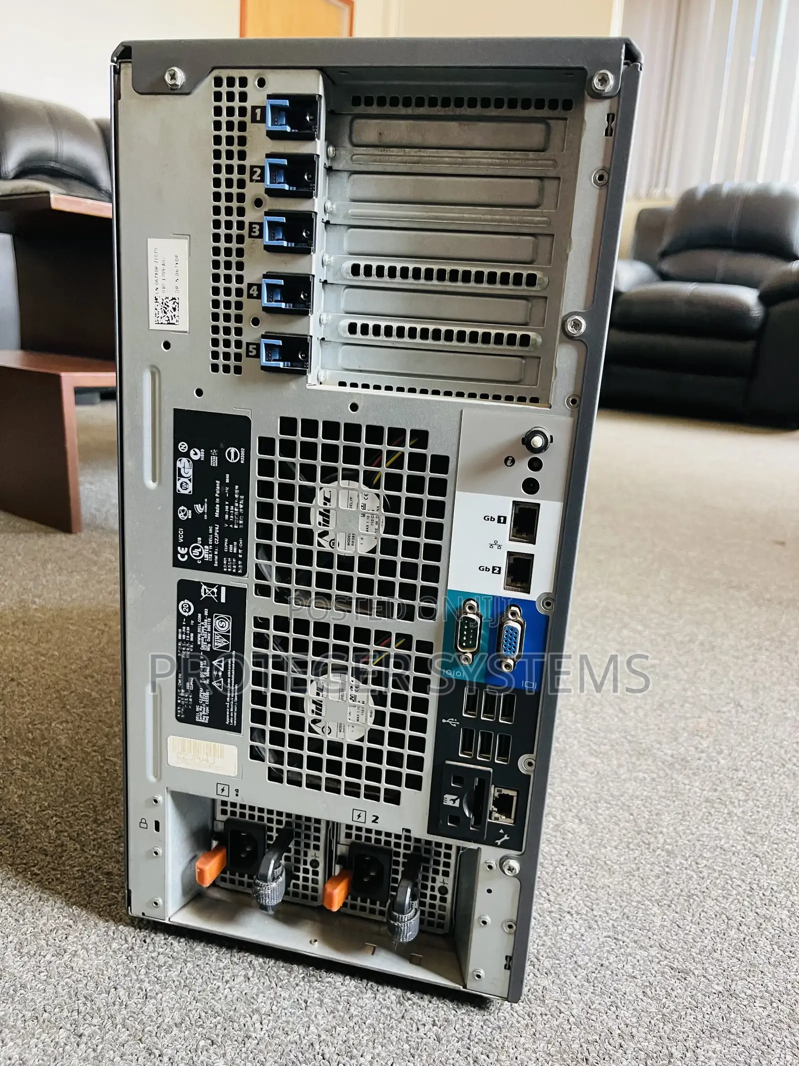 Server Dell PowerEdge T630 32GB Intel Xeon HDD 2T