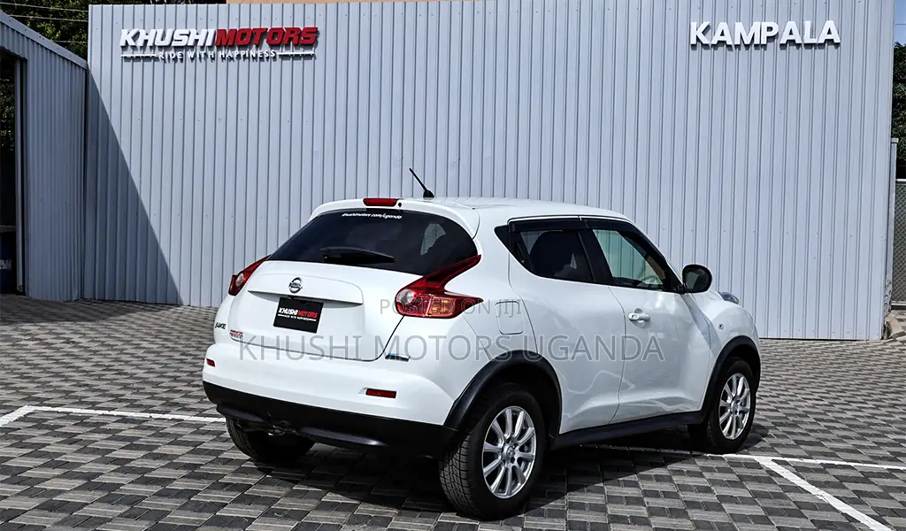 Nissan Juke 2012 White