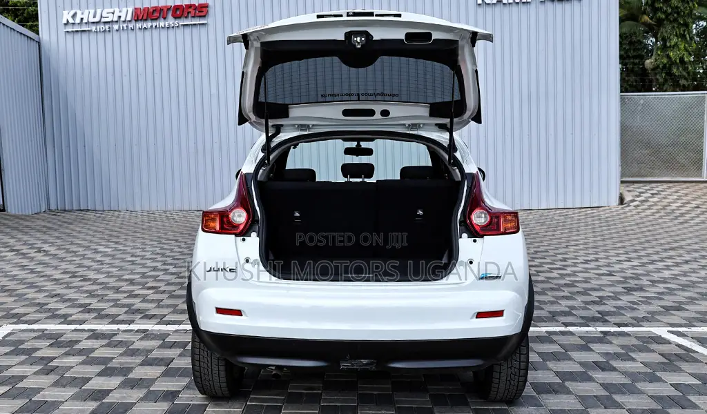 Nissan Juke 2012 White