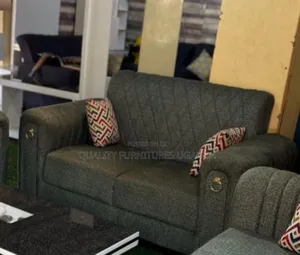Simple Die Chesterfield Sofa