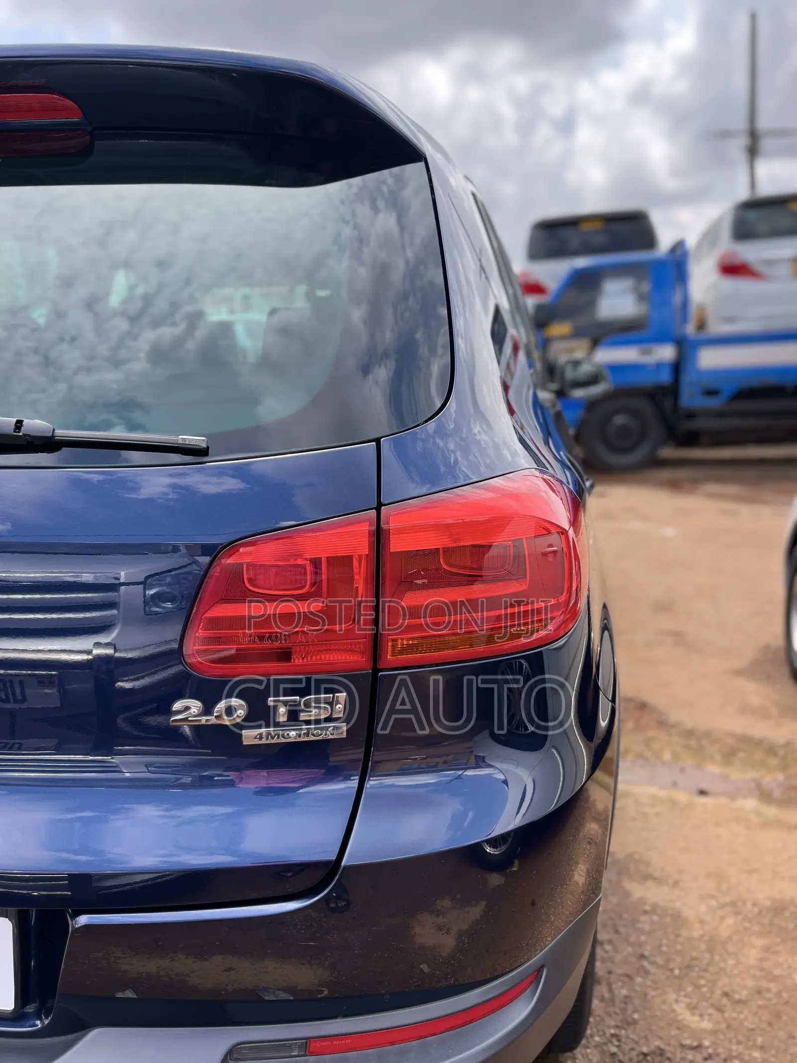 Volkswagen Tiguan 2012 Blue