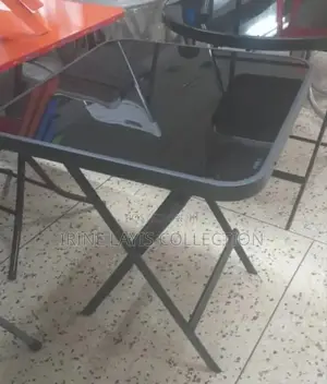 Foldable Glass Table