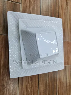 Dinner Plates Square 18pcs