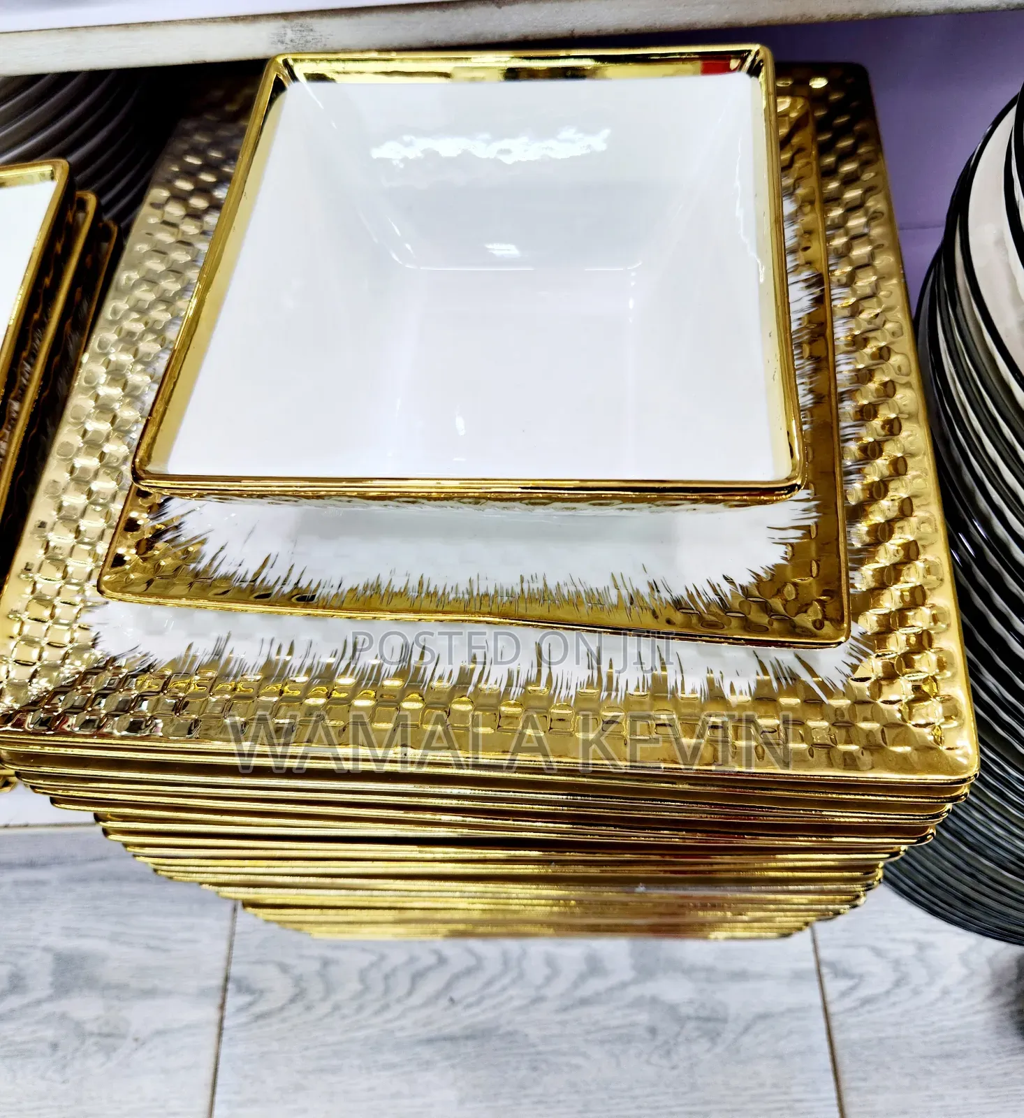 Square Dinner Set White and Gold