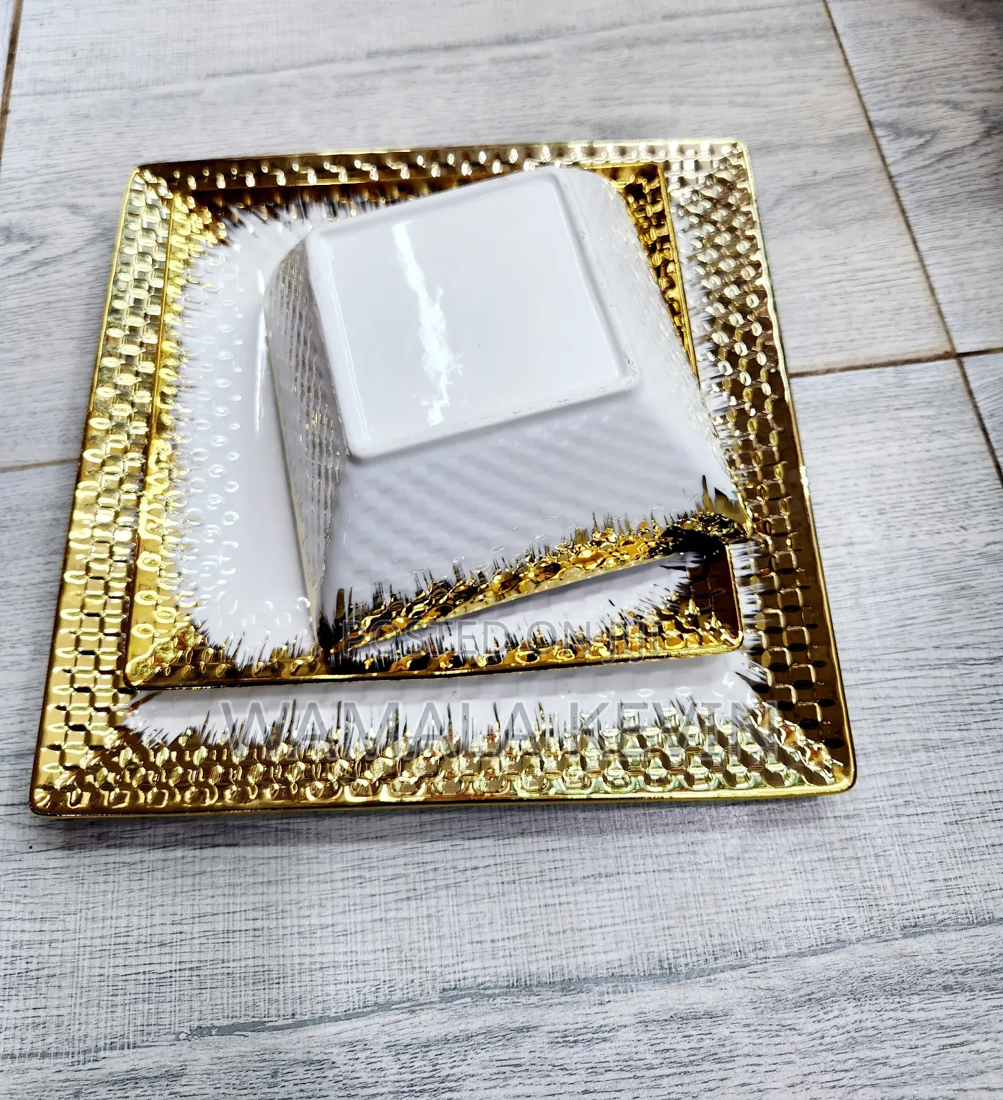 Square Dinner Set White and Gold