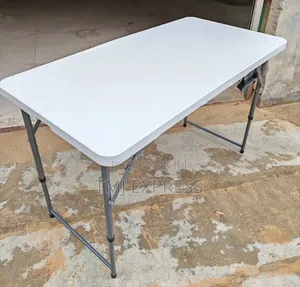 Foldable Plastic Table