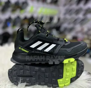 Men’S Classic Adidas Terrex Hiker Sneakers