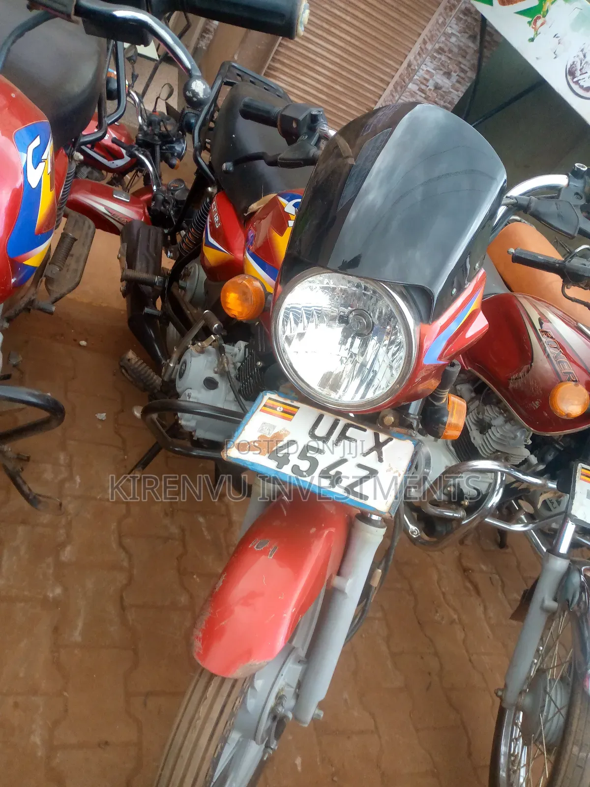 Bajaj Boxer 125 2022 Red