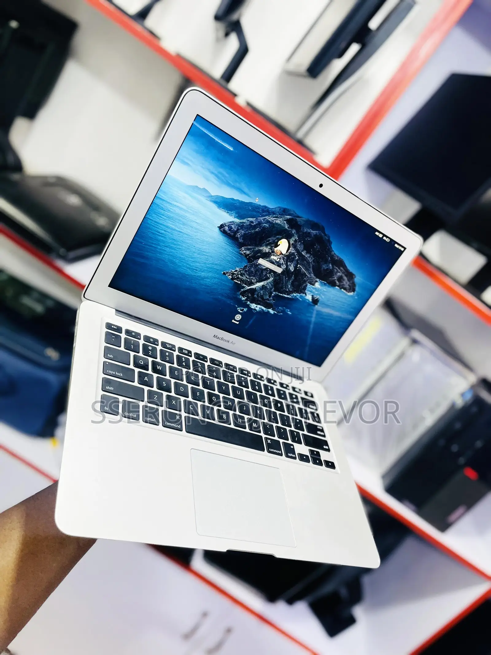 Laptop Apple MacBook Air 8GB Intel Core I5 HDD+SSD 256GB