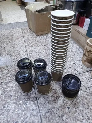Disposable Paper Coffee Cups (25pcs With Covers)