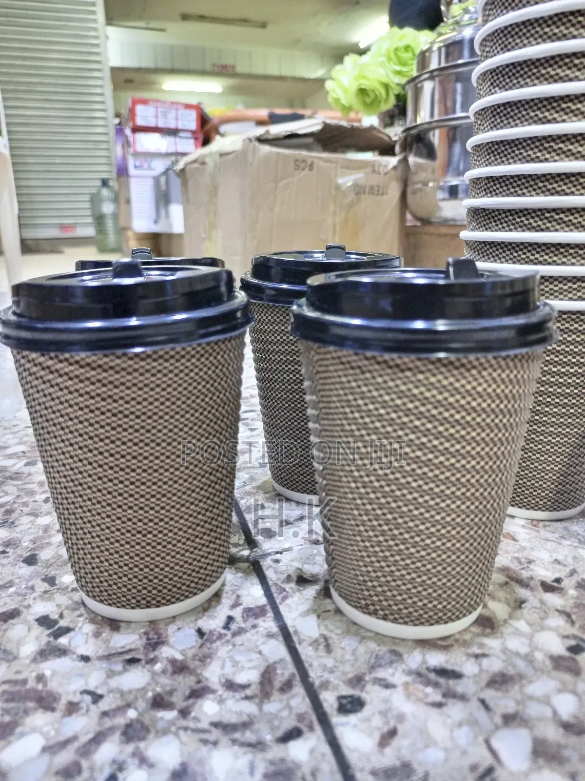 Disposable Paper Coffee Cups (25pcs With Covers)