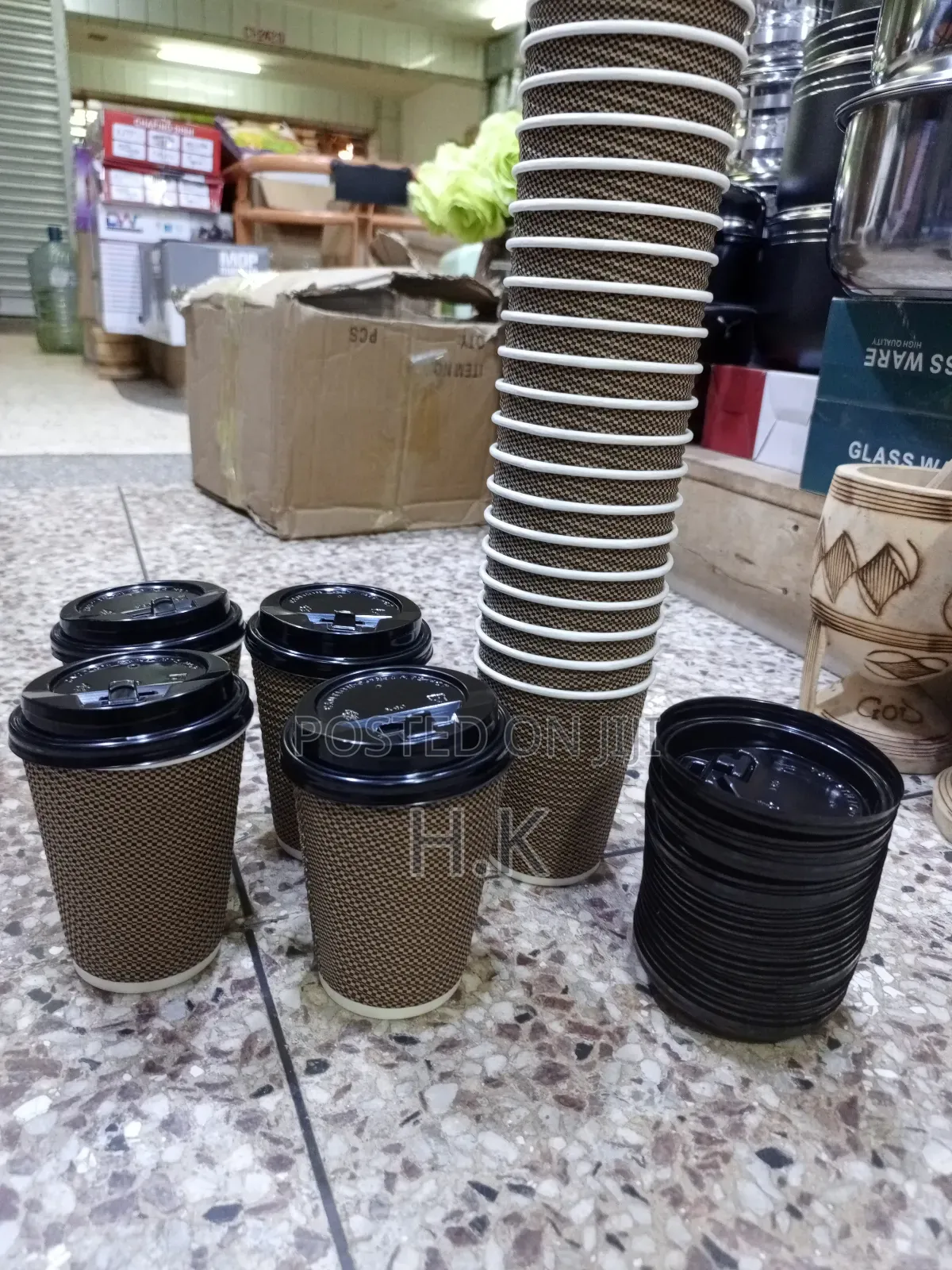 Disposable Paper Coffee Cups (25pcs With Covers)
