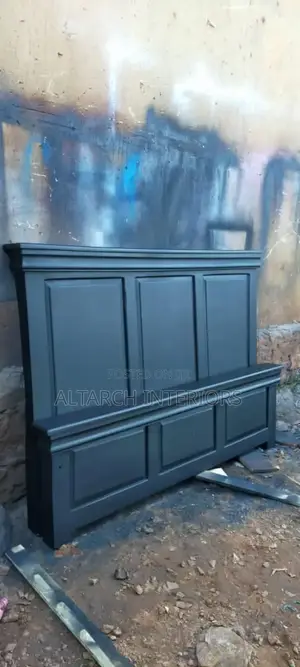 5×6 Wooden Bed