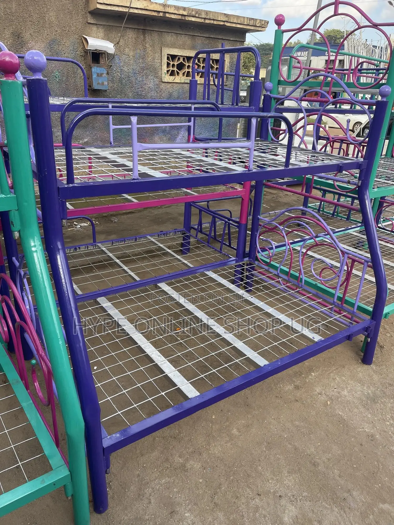 Double 4by6 and 3by6 Decker Beds With Nets