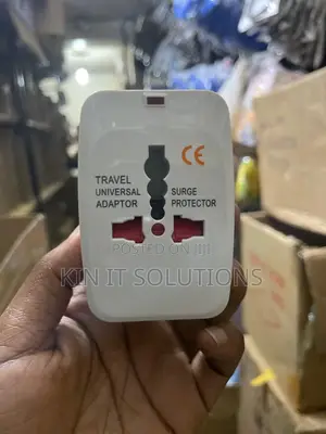 Universal Adapter.