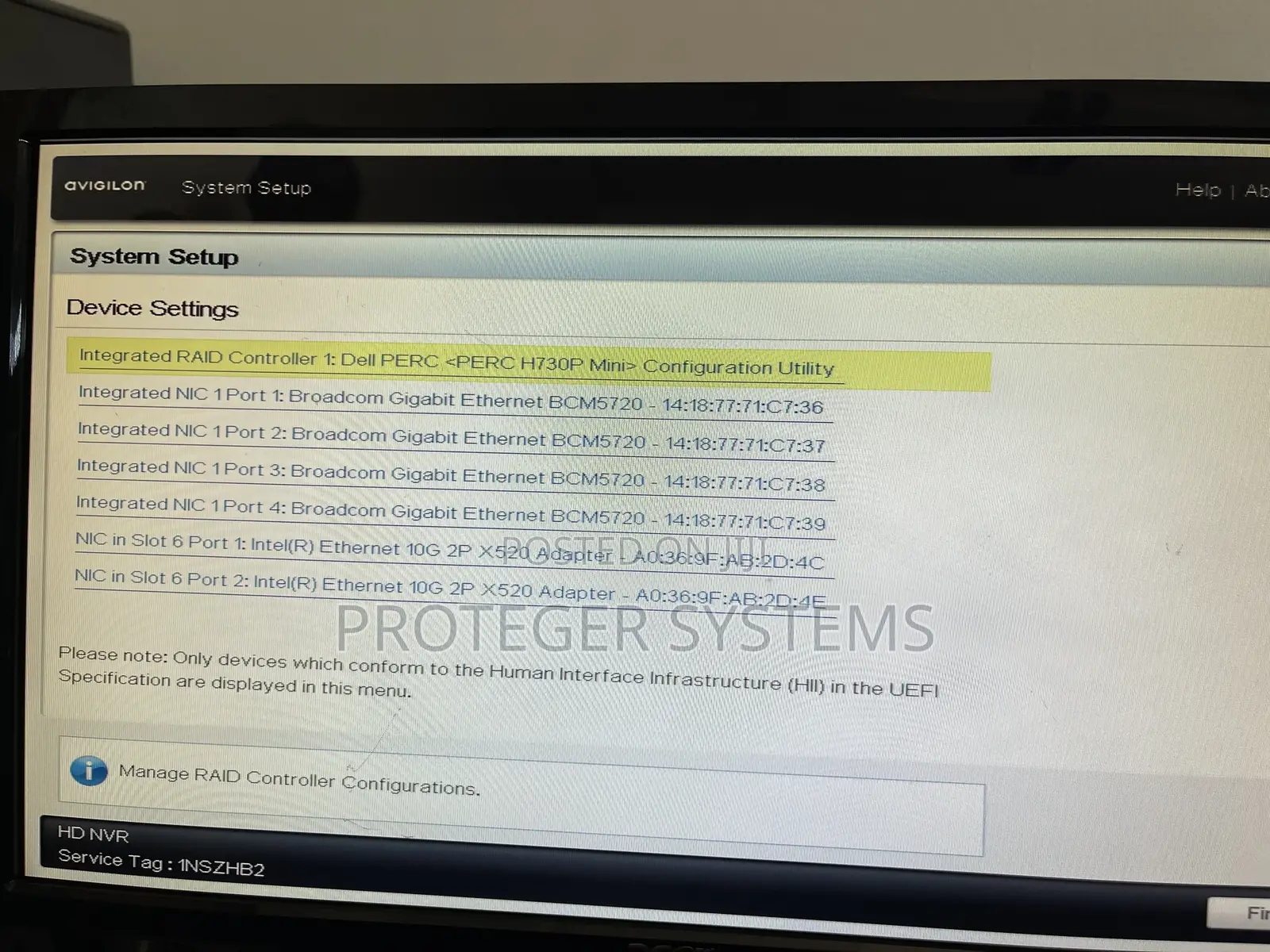 Server Dell PowerEdge R730 32GB Intel Xeon HDD+SSD 3T