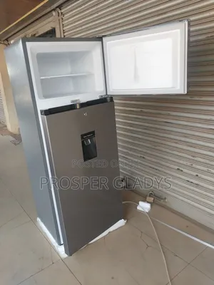 270 Litres Hisense Single Door With a Despenser