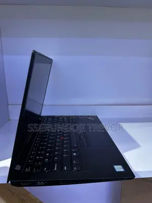 Laptop Lenovo ThinkPad T470s 8GB Intel Core I7 SSHD+SSD 256GB