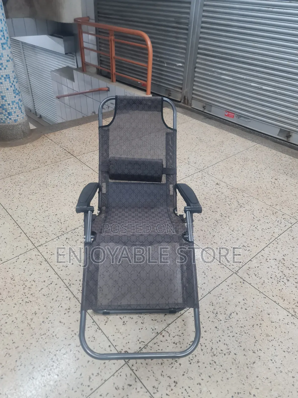Outdoor Foldable Chair for Beach/Camping/Resting