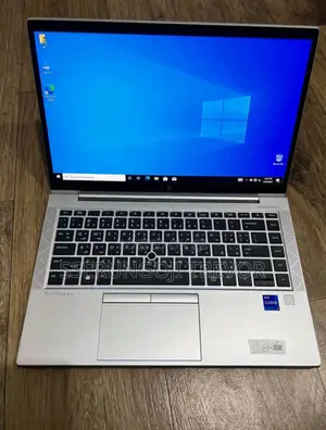 Laptop HP ProBook 440 16GB Intel Core I7 SSHD+SSD 512GB