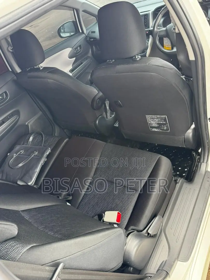 Toyota Wish 2012 White