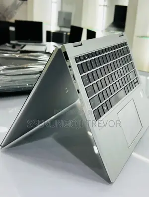 Laptop HP EliteBook 1040 8GB Intel Core I5 SSD 256GB