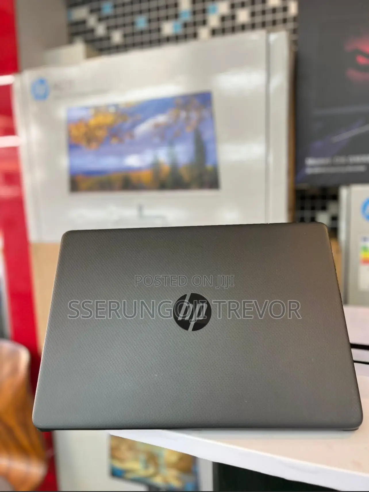 Laptop HP 250 G10 8GB Intel Core I5 HDD 1T