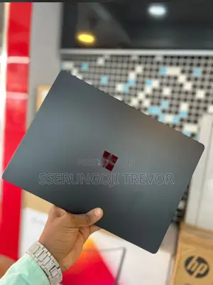 Laptop Microsoft Surface 16GB Intel Core i5 SSHD (Hybrid) 512GB