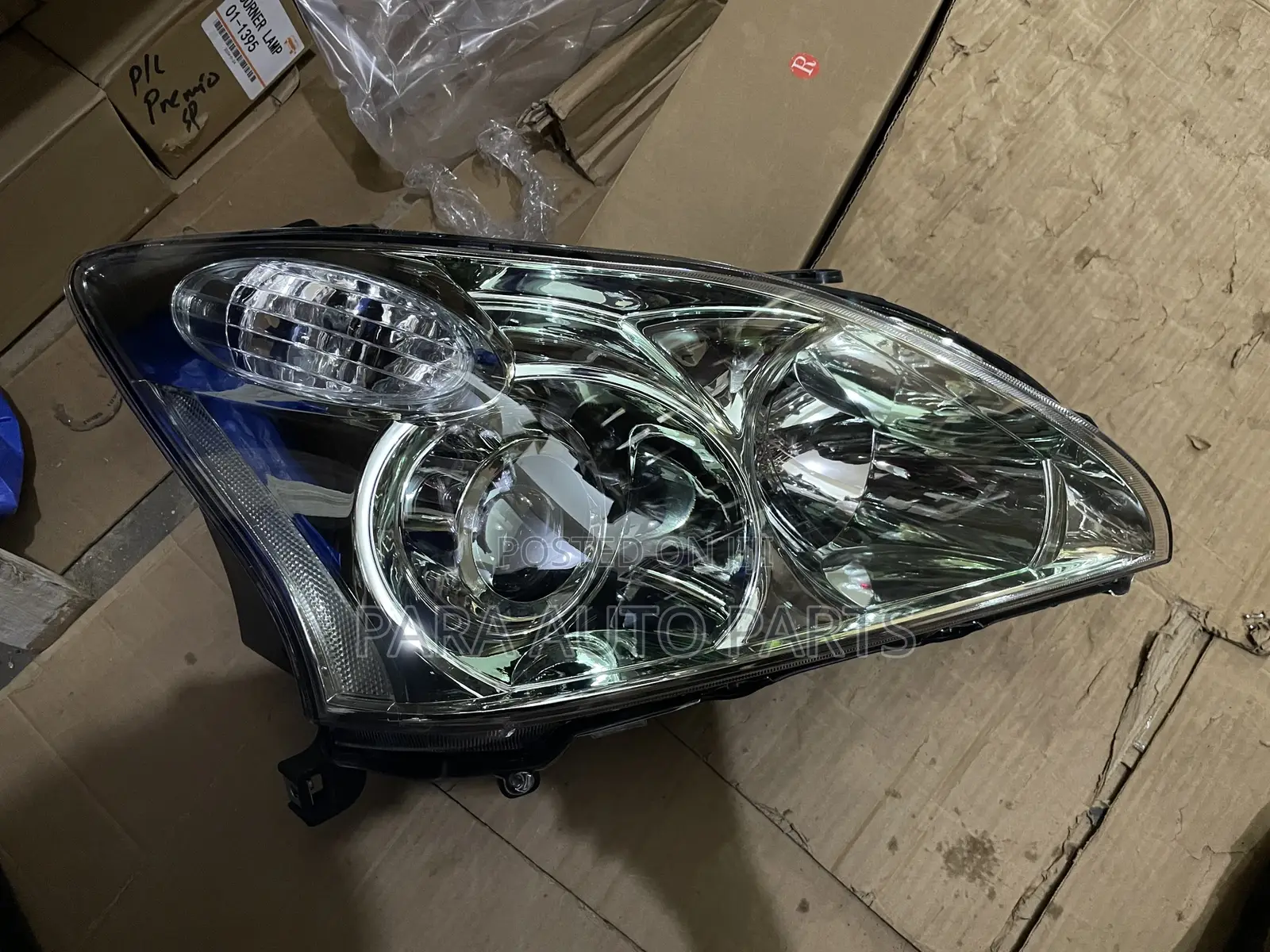 Harrier Kawundo Headlight