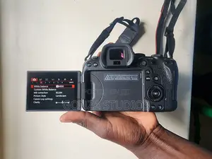 Canon Eos R6