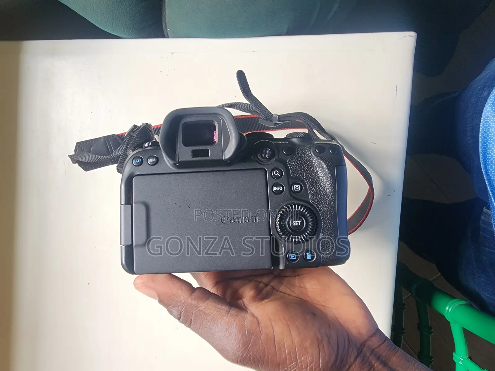 Canon Eos R6