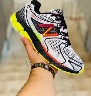 Classic Unisex New Balance 860v3 Stability Running Sneakers