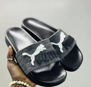 Classic Men’S Puma Slide Push in Rubber Sandals