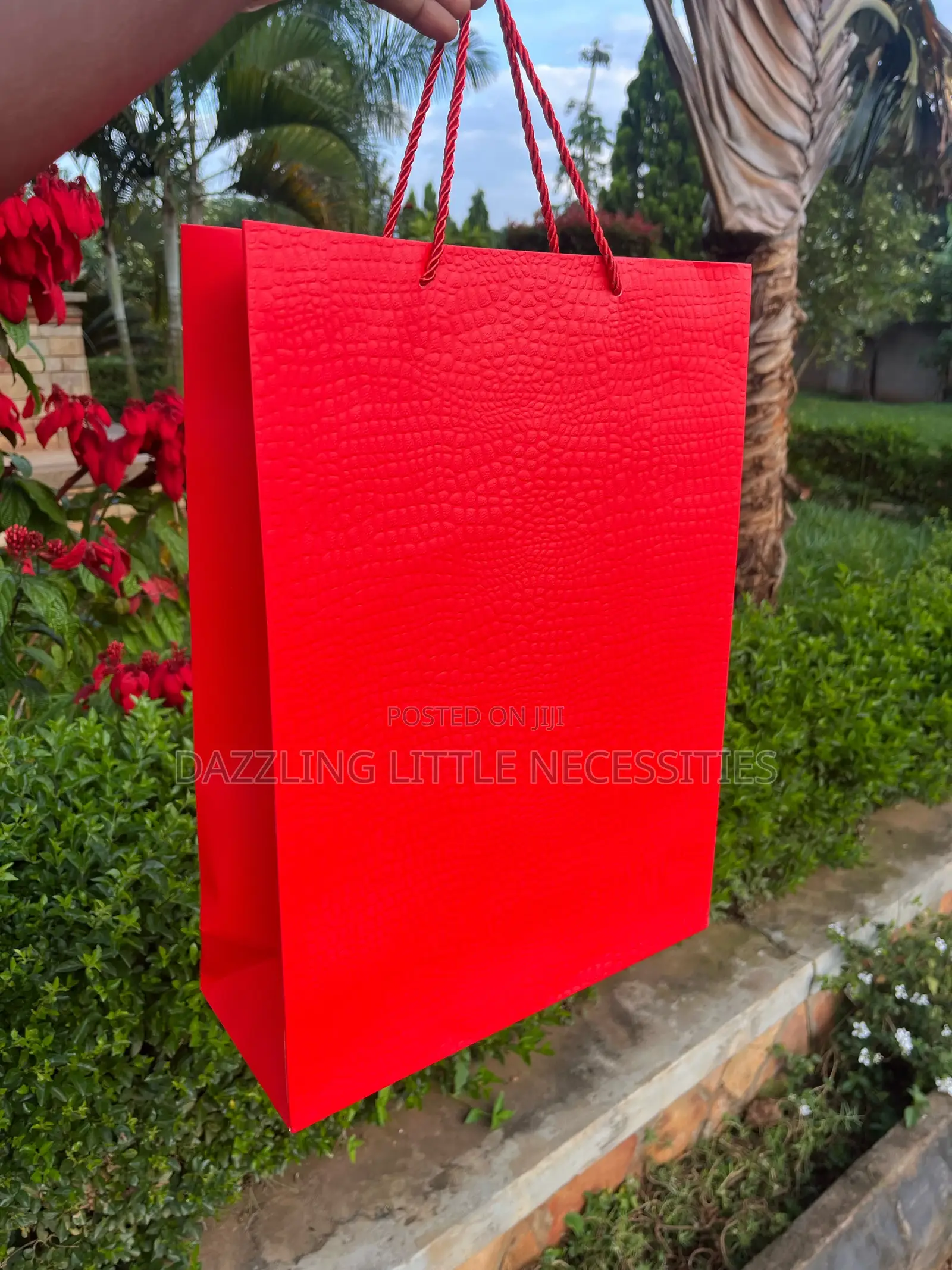 Bella Textured Gift Bag (Large) - Red