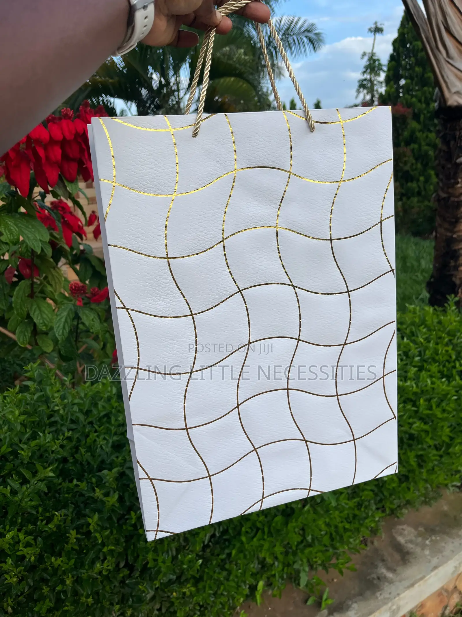 Frost Textured Gift Bag - White (Large)
