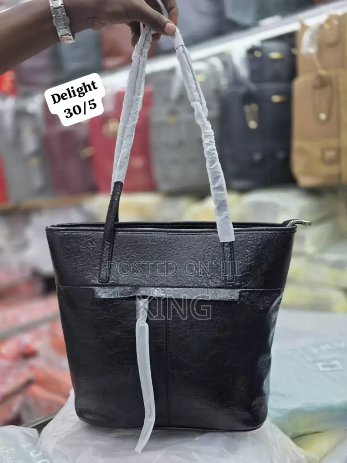 Rare Delight
30/5 Handbag