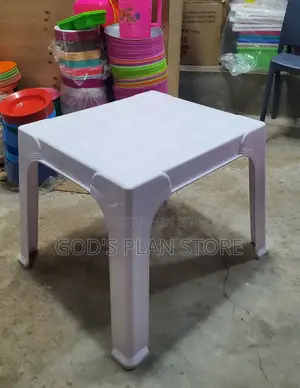 Plastic Table Plastic Table (White)
