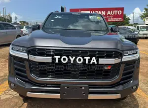 Toyota Land Cruiser 3.5 Petrol 4WD 2022 Gray