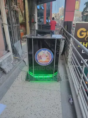 Glass Pulpit