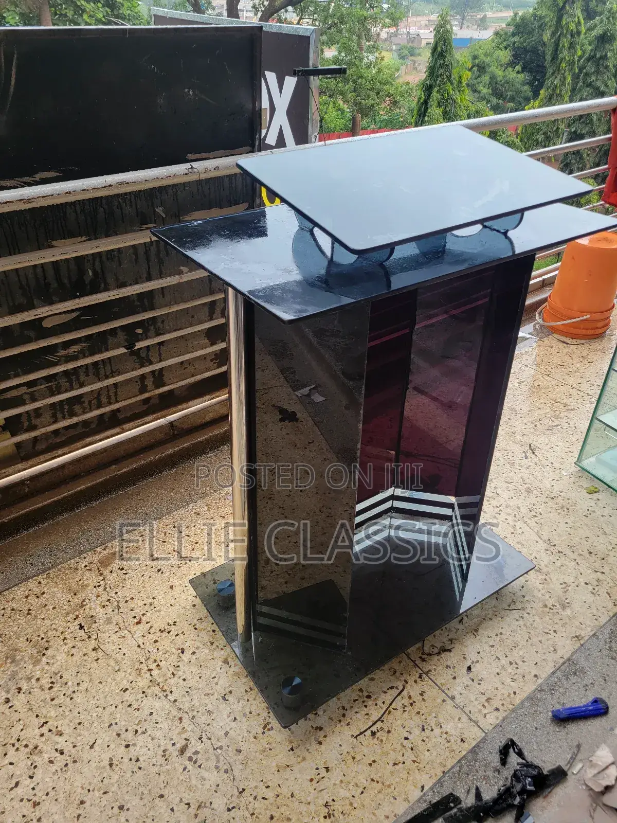Glass Pulpit