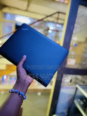 Laptop Lenovo 4GB Intel Celeron SSD 128GB
