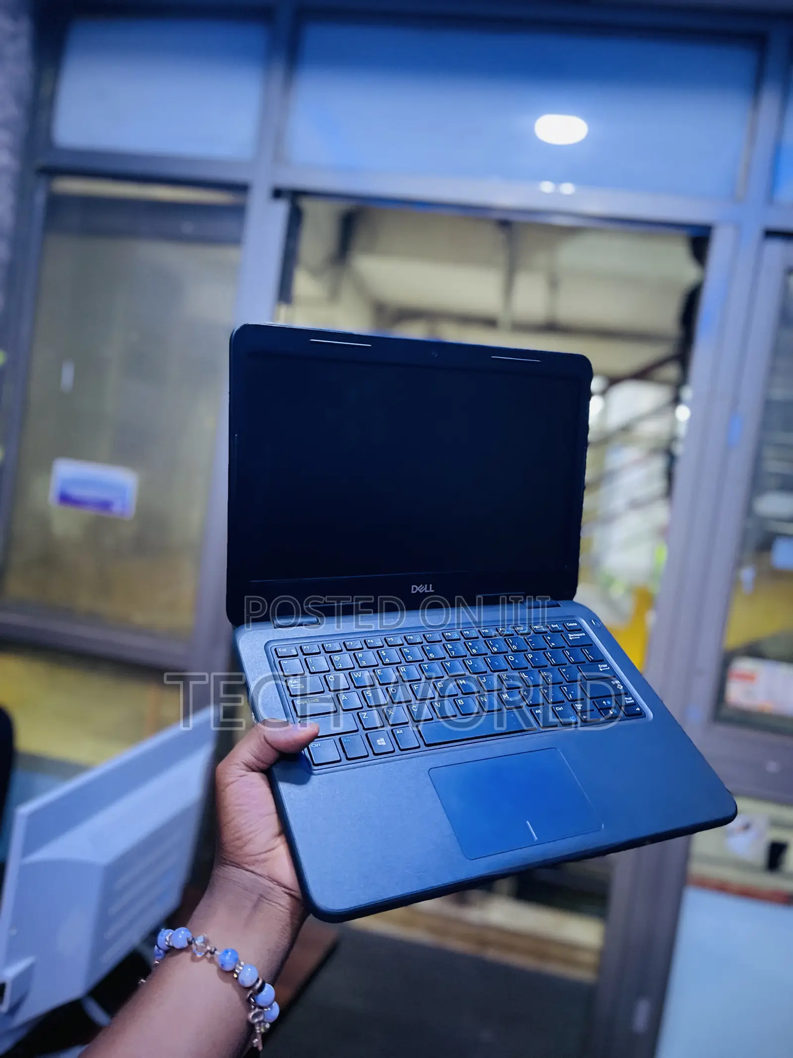Laptop Dell 4GB Intel Celeron SSD 128GB